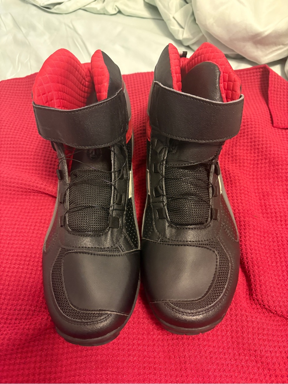 NWOT Men's XC/Trail/MTB Cycling Shoes Non-Slip  Size 45, US Size Approx 11.5